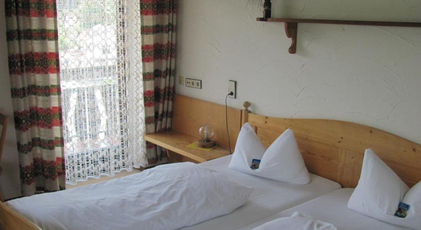 Hotel Negele Hohenfurch Ruang foto